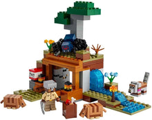 LEGO Minecraft The Armadillo Mine Expedition Set - Building Toy for 8+ Year Old Girls & Boys, with Cave Spider and Wolf Figures for Pretend Play - Birthday Gift Idea 21269
