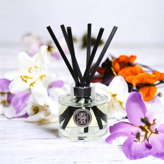 LUXX Creations - Large Fragrance Reed Diffuser 150ml (Fresh Linen) Violet, Orange Blossom, Lily, Jasmine, Amber, Musk