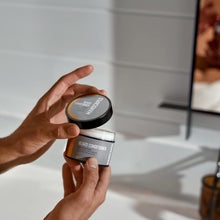 MANSCAPED The Beard Hedger Advanced Kit Includes Our Premium Precision Beard & Mustache Trimmer, Hydrating Shampoo, Softening Conditioner, Moisturizing Oil & Facial Hair Comb