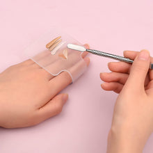 NAUZE Hand Makeup Mixing Palette Set Clear Acrylic Makeup Mixing Tray and Stainless Steel Spatula for Foundation Eyeshadow Nail Art Makeup Tools (Round)