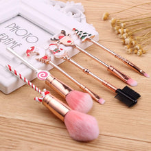 Lurrose 7pcs Christmas Makeup Brush Set Professional Cute Makeup Blush Concealer Eye Shadow Cosmetics Brushes for Woman Xmas Party Gift