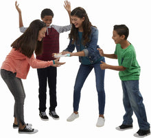 Hasbro Gaming Bop It! Electronic Game for 8+ Year Old Kids, Play Solo or with a Party of Friends, Fun and Birthday Toy, for those who Love Classic Dexterity Games