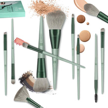 Makeup Brushes HEYMKGO 15pcs Premium Synthetic Bristles Green Conical Handle Kabuki Foundation Brush Makeup Sets Professional Portable Flannel Bag