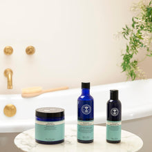 Neal's Yard Remedies Aromatic Foaming Bath - Helps the Mind & Body - Relax & Unwind - 300ml (worth 24)