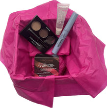 Hydrating Moisturiser & Beauty Make up Gift Bundle