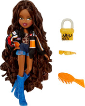 Bratz Goin' Out! Doll - Sasha - 1 Collectible Fashion Doll with Accessories, Comes With an Outfit, a Purse, a Pair of Sunglasses, and a Brush - Kids Toy - Great for Ages 6 and Older