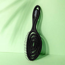 Ninabella Organic Detangle Hair Brush for Women, Men & Children - Does not Pull the Hair - Hair Straightening Brushes for Curly, Straight & Wet Hair - Unique Spiral Hairbrush