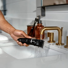 MANSCAPED The Beard Hedger Advanced Kit Includes Our Premium Precision Beard & Mustache Trimmer, Hydrating Shampoo, Softening Conditioner, Moisturizing Oil & Facial Hair Comb