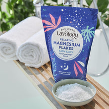 Magnesium Flakes Bath Salts by Lavology - 1kg - All Natural Ingredients - Calming & Relaxing Bath Salts