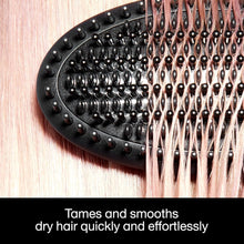 ghd Glide Hot Brush for Hair Styling, Ceramic Technology with Ioniser to Eliminate Frizz, Optimum 185C Temp for Salon Smooth Styling