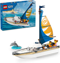 LEGO 60438 City Sailboat 5+ 102 Pieces WIth Dolphin