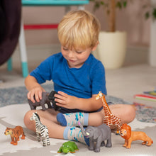 Learning Minds Set of 8 Jumbo Jungle Animal Figures - Zoo Animals For 1, 2, 3 Year Olds - Toy Safari Animals For Kids Age 18 Months Plus - Toys For 1 Year Old Boys - Suitable From 18 Months