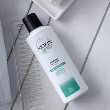 Nioxin Scalp Recovery Anti-Dandruff Medicating Shampoo for Itchy, Flaky, Dry Scalp Professional Dandruff Treatment, 3-Part System that Combats and Controls Dandruff, 200ml