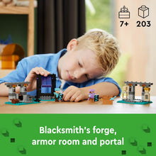 LEGO Minecraft The Armoury Building Toys for Kids, Boys & Girls aged 7 Plus Featuring Character Figures including Alex with a Diamond Sword, Weapons Set, Role-Play Gifts for Gamers 21252