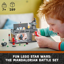 LEGO Star Wars: The Mandalorian Paz Vizsla and Moff Gideon Battle, Collectible Building Toy for Kids, with 4 Character Minifigures, Creative Gift Idea for 7 Plus Year Old Boys and Girls 75386