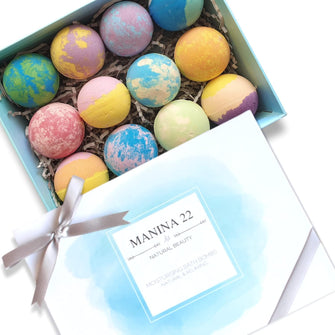 MANINA 22 Bath Bomb Gift Set - 12 Unique Premium Quality Moisturising Bath Bombs (80 g, 2.8 oz, 6 cm) with Natural Butters and Essential Oils in Luxury Gift Box - Handmade and Vegan/Cruelty Free