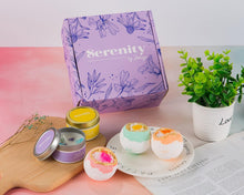 Luxury Vegan Aromatherapy Handmade Candles, Essential Oil Infused Sea Mineral Bath Bombs, Pretty Violet Gift Box for Birthdays, Anniversary, Housewarming, Weddings and Special Occasions