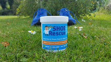 Foot and shoe powder 100g - Odour remover and eliminator - Developed by a registered podiatrist Shoe Rescue is a 100% natural deodorant remedy to eliminate smelly shoes and feet - Keeps feet fresh