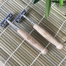 Natural Bamboo Razor with Replaceable Blades (2)