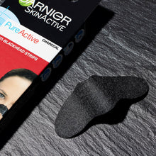 Garnier Pure Active Anti-Blackhead Charcoal Nose Strips, Pack Of 4