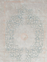 Gooch Luxury Historia Medallion Rug, L290 x W200 cm