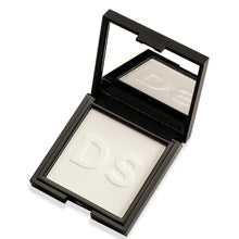 Daniel Sandler Invisible Veil Blotting Powder