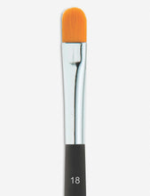 Brush #18 concealer brush