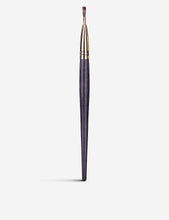 220 eyeshadow finishing brush