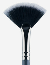 My Precise Fan brush