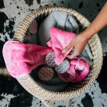 MAGNITONE London WipeOut! The Amazing MicroFibre Cleansing Cloth - Pink (x2)