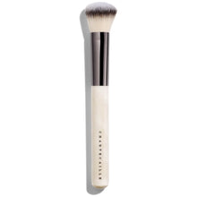 Chantecaille Sculpting Brush