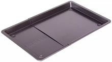 Pyrex Magic Extendable Carbon Steel Tray