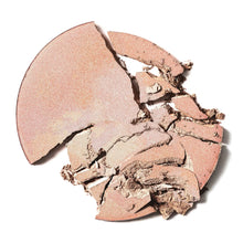 delilah Pure Light Compact Illuminating Powder - Aura