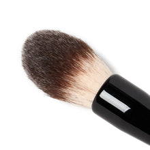 Illamasqua Powder Brush