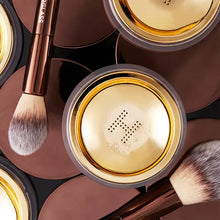 Hourglass Veil Powder Brush