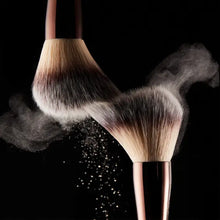 Hourglass Veil Powder Brush