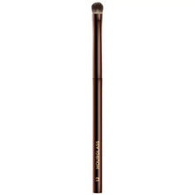 Hourglass Beveled Shadow Brush