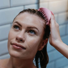 Tangle Teezer The Scalp Exfoliator and Massager - Pretty Pink