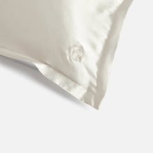 ESPA Home Oxford Edge Silk Pillowcase - Pearl White