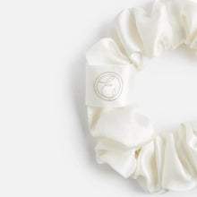 ESPA Home Silk Scrunchie - Pearl White & Moonlight Grey