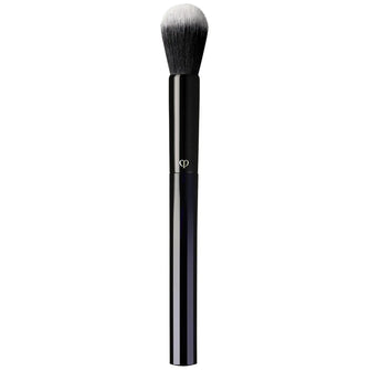 Cl de Peau Beaut Powder and Crme Brush