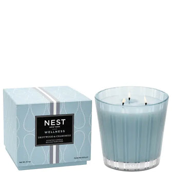 NEST New York Driftwood and Chamomile Scented Candle 600g