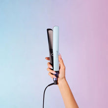 ghd Platinum+ Hair Straightener - Pastel Blue