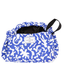 The Flat Lay Co. Open Flat Makeup Bag - Groovy Blue