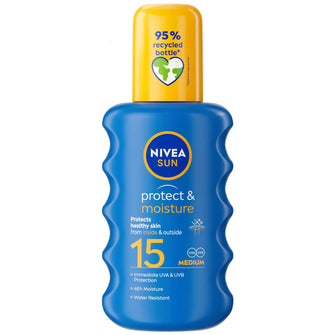 NIVEA SUN Protect & Moisture Sun Cream Spray SPF15 200ml