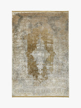 Gooch Luxury Distressed Medallion Rug, L340 x W240 cm, Bronze