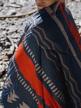 Passenger Nomadics Blanket, Navy/Red