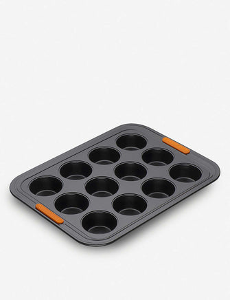 Non-stick 12-cup muffin tray