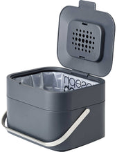 Stack 4 food waste caddy with odour filter