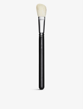 168S Large Angled Contour Brush